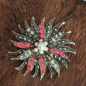 COPY - Vintage Brooch